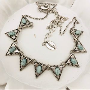 💰3/$15 Cute Faux turquoise Claire’s necklace M93